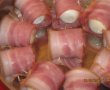Oua "imbracate" in bacon cu sos de mustar-1