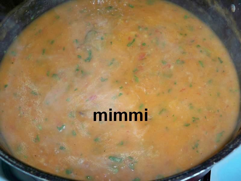 Ardei scazuti cu sos de rosii