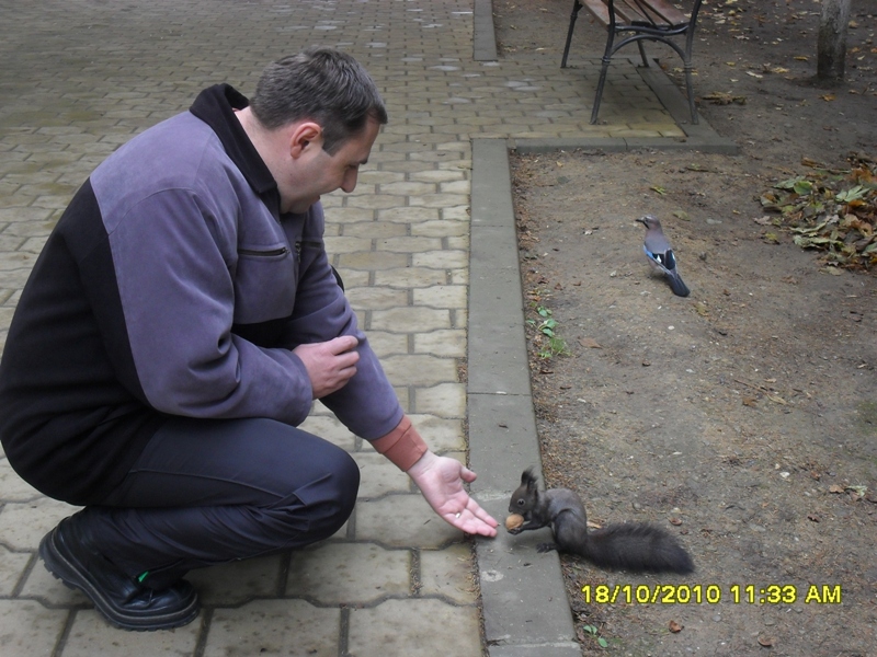 V-o prezint pe.....  Mariana