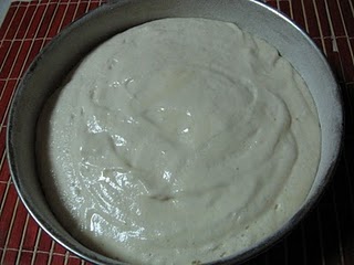 Tort cu crema de vanilie si ananas
