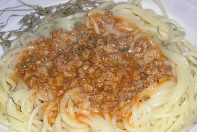 Spaghete bolognese