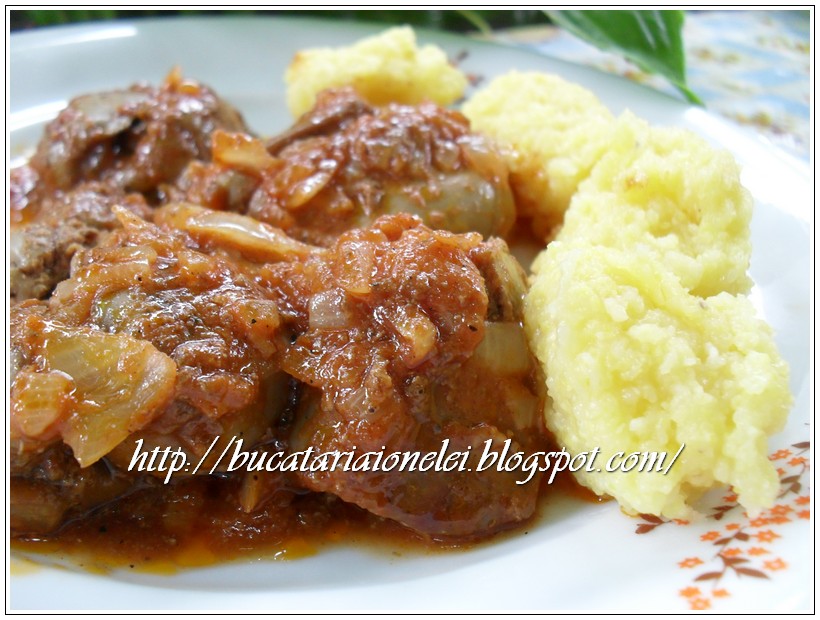 Ficatei cu suc de rosii