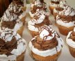 Cupcakes cu ciocolata si frisca-3