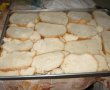 Pizza cu blat de paine-1