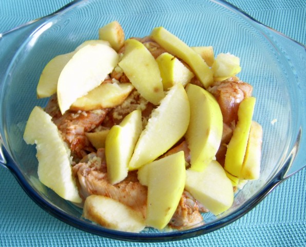 Pui cu gutui la cuptor