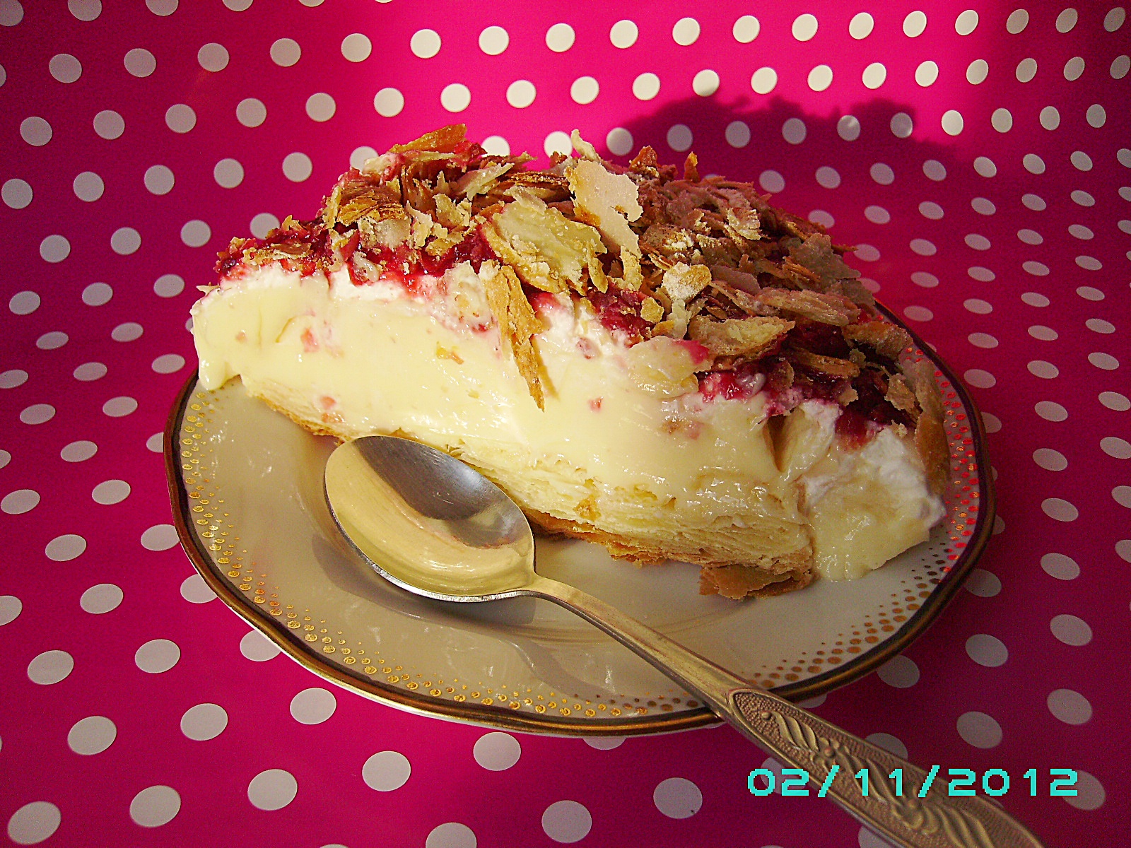 Tort Cremşnit