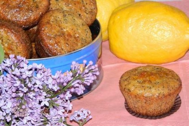 Muffins cu lamaie si mac