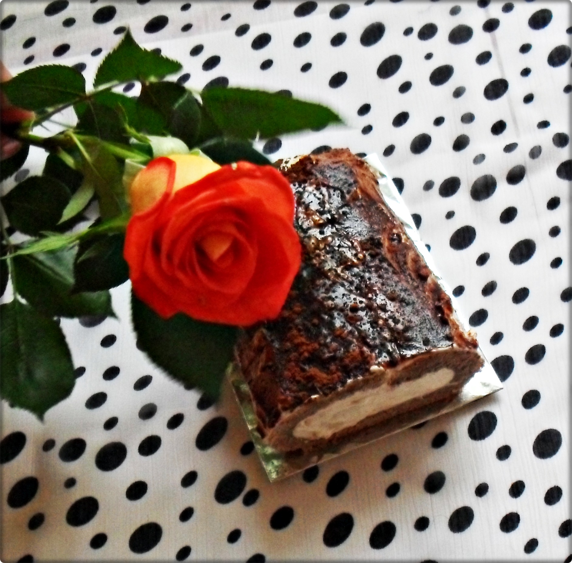 Rulada cu crema de dulce de leche