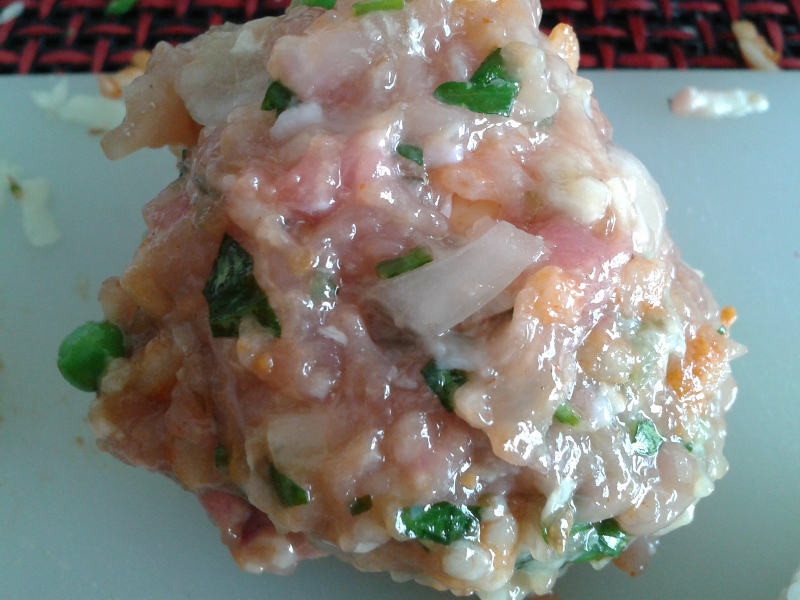 Bulete de pui cu orez si mozzarella