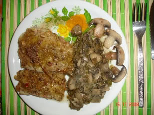 File merluciu cu garnitura de ciuperci