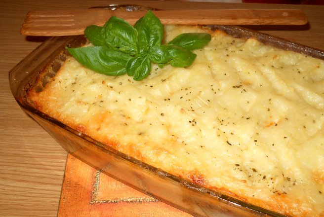 Reteta de musaca de cartofi cu carne tocata, cu piure