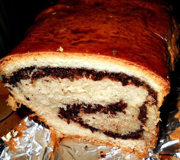 Cozonac cu nuca
