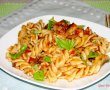 Fusilli cu ciuperci si sos de rosii-5