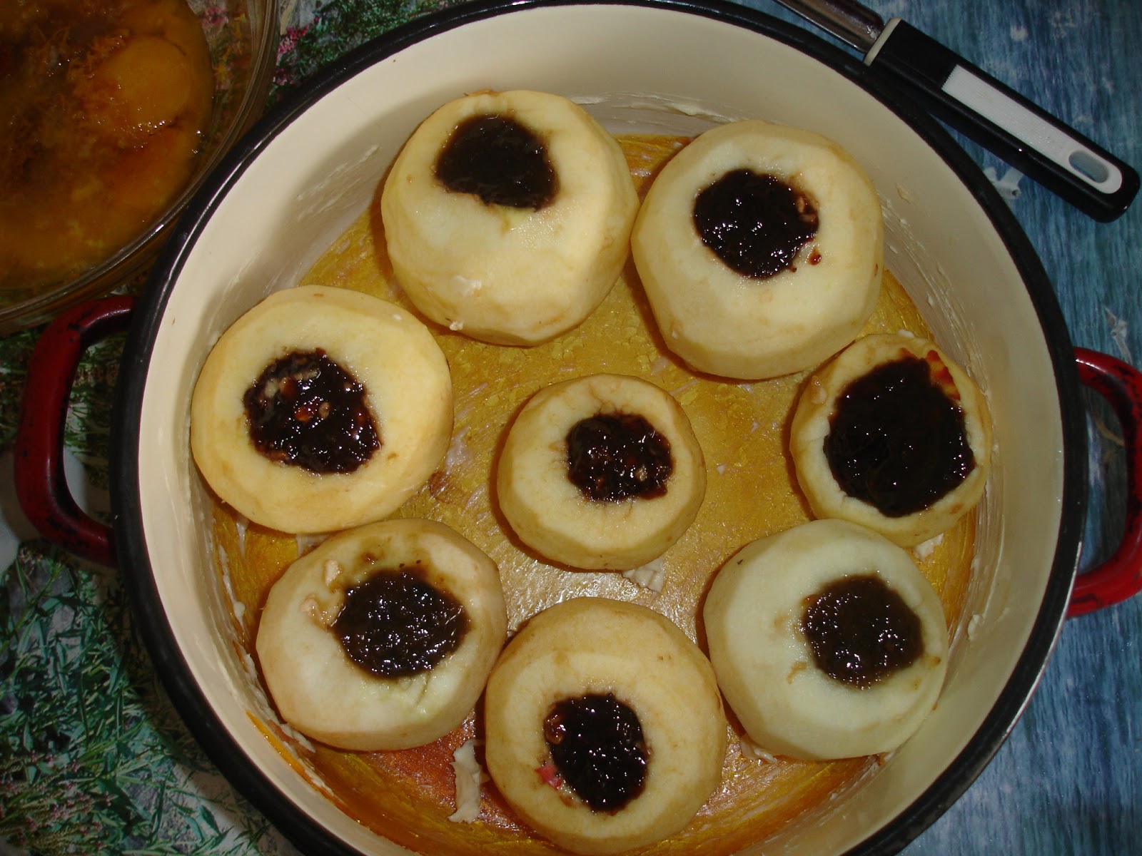 Tort de mere cu dulceata