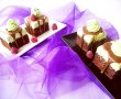 Brownies cu zmeură şi cremă de mentă-1