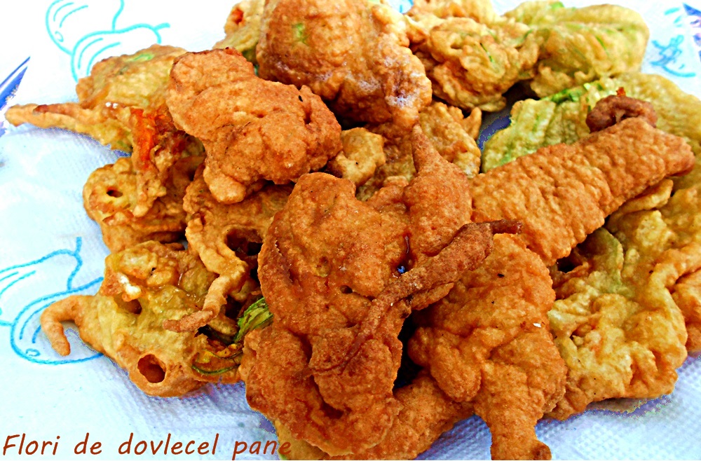 Flori de dovlecel pane