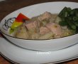 Piept de pui la cratita cu legume si vin alb-3