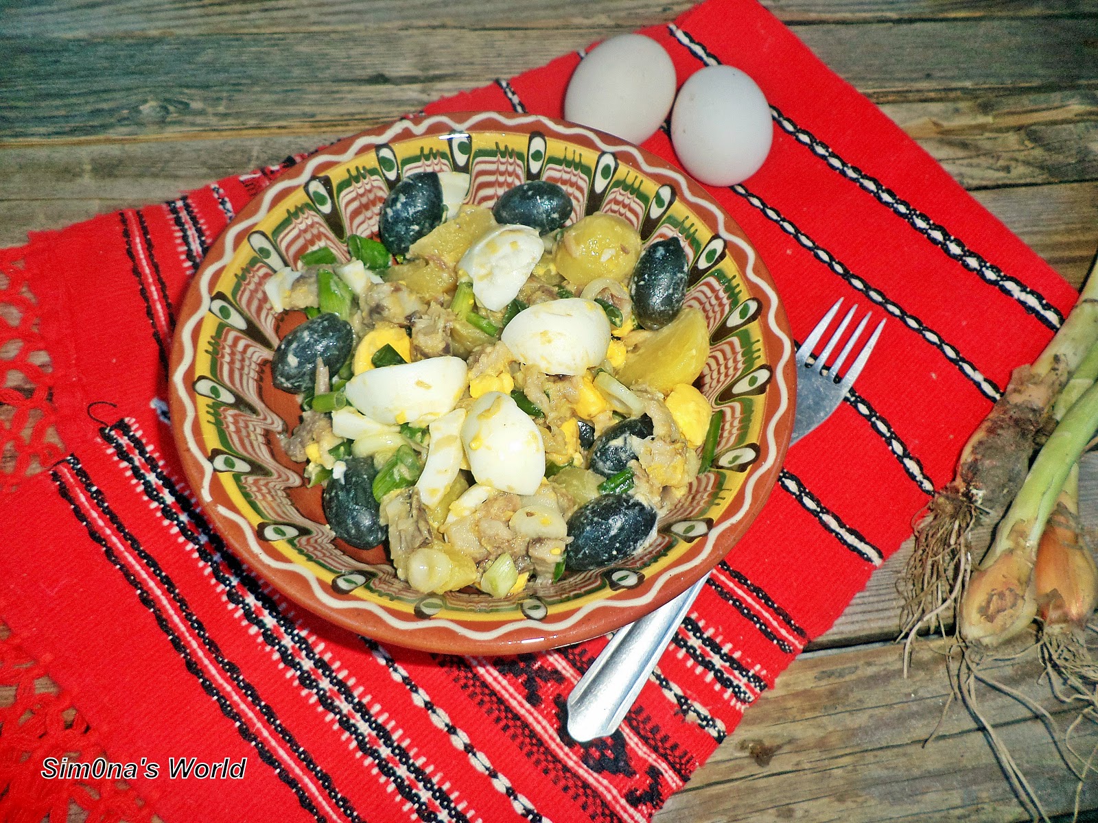 Salata de cartofi si peste afumat