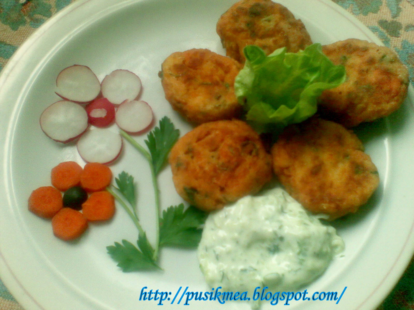 Chiftelute de cartofi cu branza