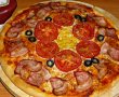 Pizza din blat cu susan-8