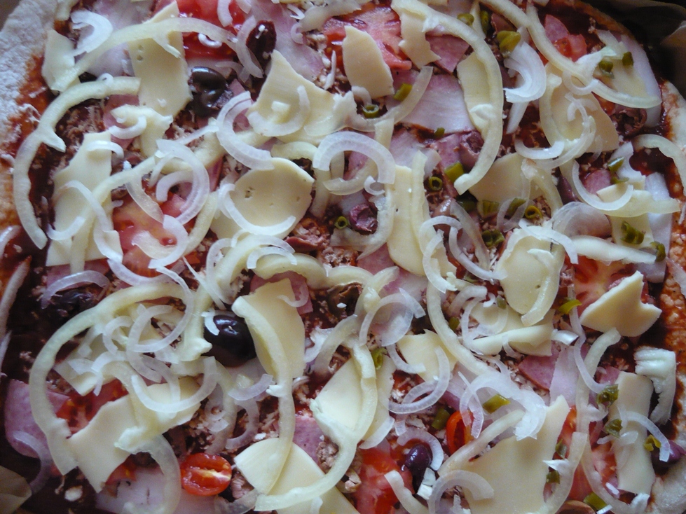 Pizza cu de toate
