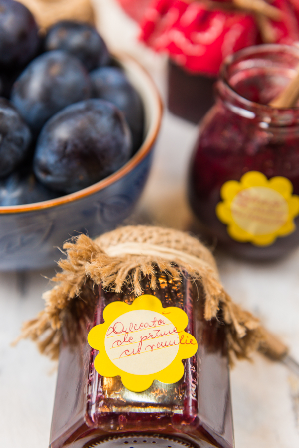 Dulceata de prune cu vanilie