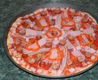 Pizza cu bacon si carnati de bere-8