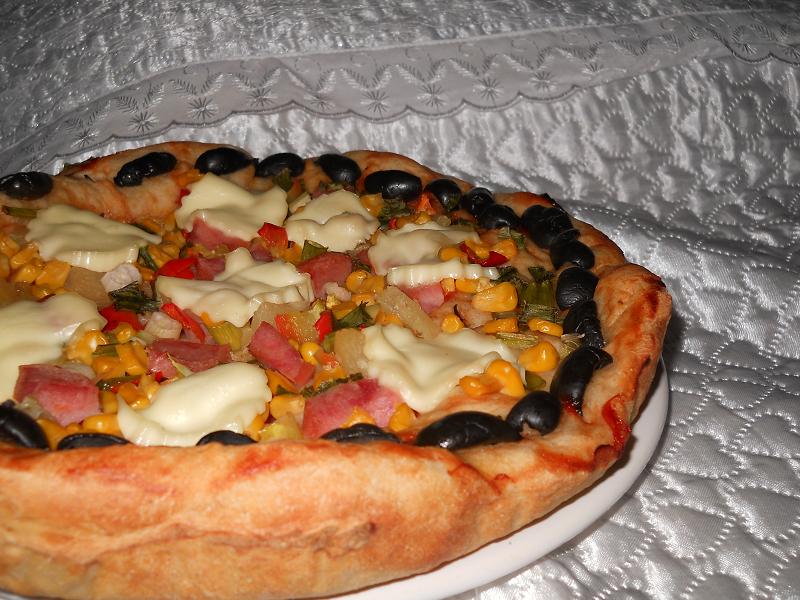 Pizza cu miez de lapte