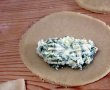 Empanadas cu branza si marar-0