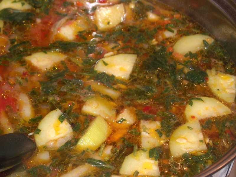 Ciorba de legume cu afumatura