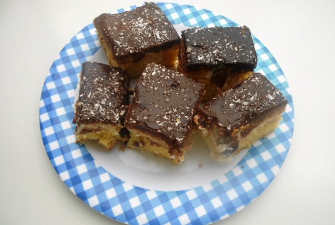 Prajitura Egalitate cu crema de cocos