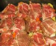 Ceafa de porc afumata pe pat de legume-0
