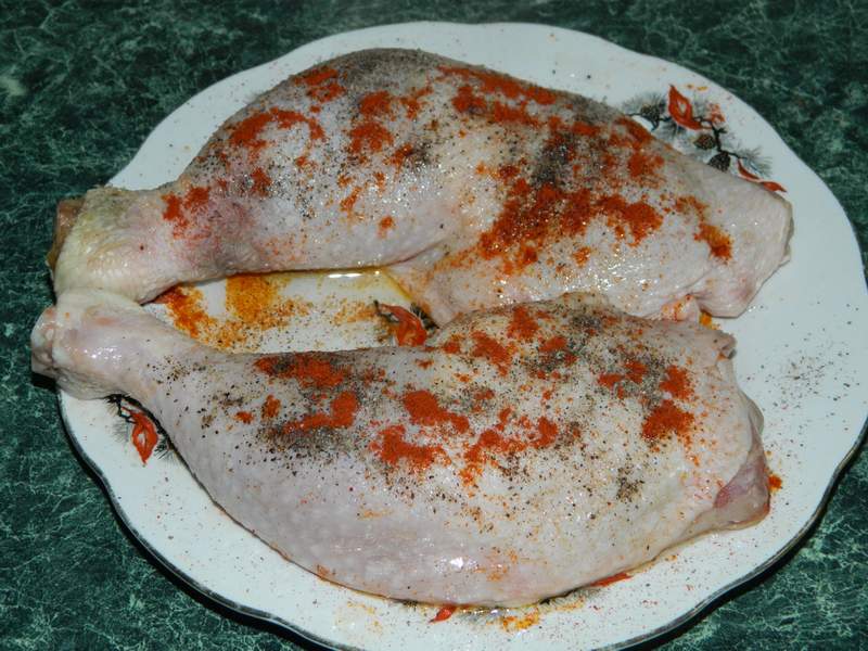 Pulpe de pui cu legume si leurda