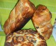 Cozonac cu nuca,rahat si stafide-16