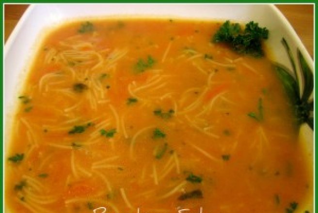 Supa de legume cu taietei