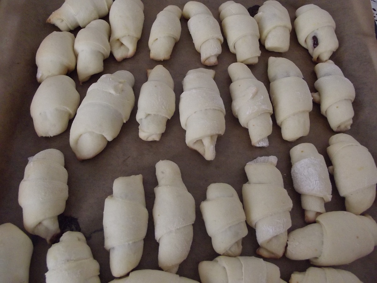 Cornuri fragede cu finetti