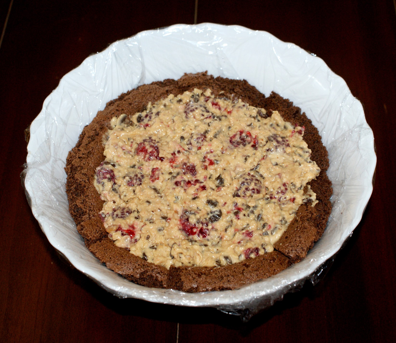 Prajitura cu zmeura si mousse caramel