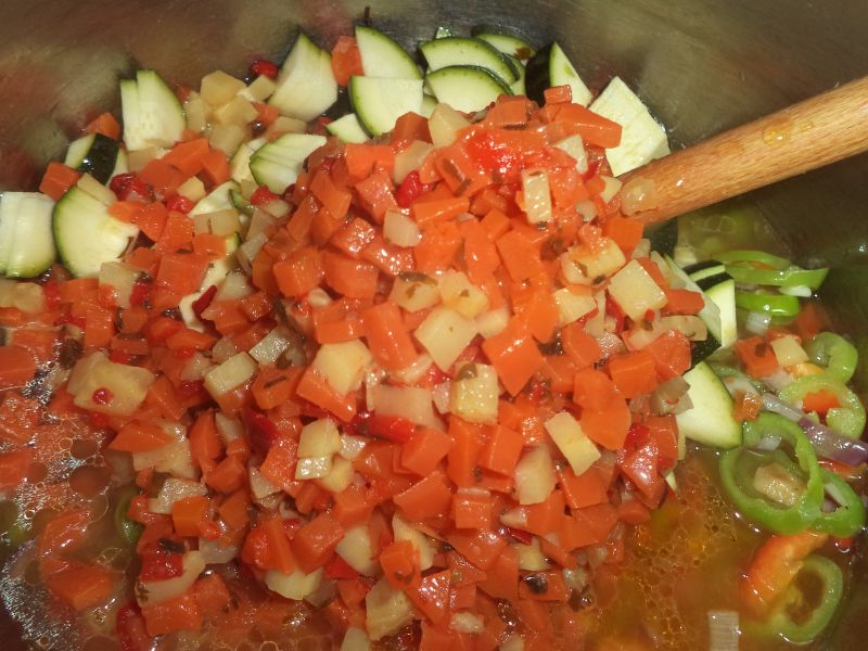 Ciorba de zucchini si cus-cus