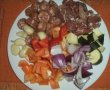 Frigarui de porc cu legume-0