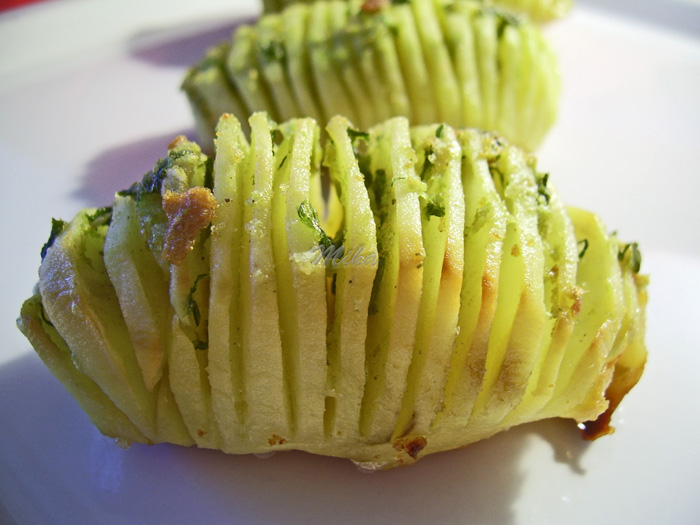 Cartofi Hasselback