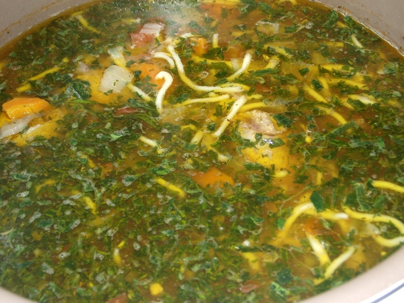 Ciorba de pasare, la multicooker