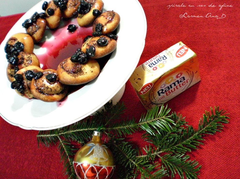 Spirale cu sos de afine