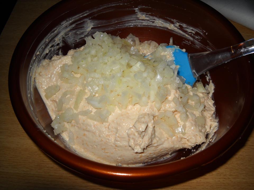 Salata de icre cu ceapa