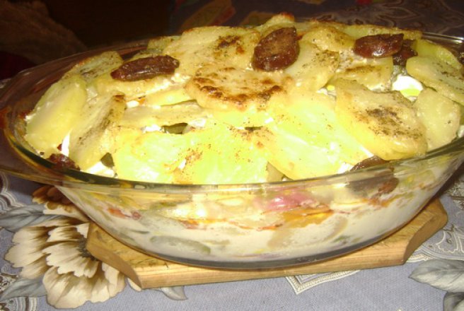 Cartofi  cu smântână la cuptor