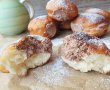 Gogosi umplute cu crema de ciocolata-10