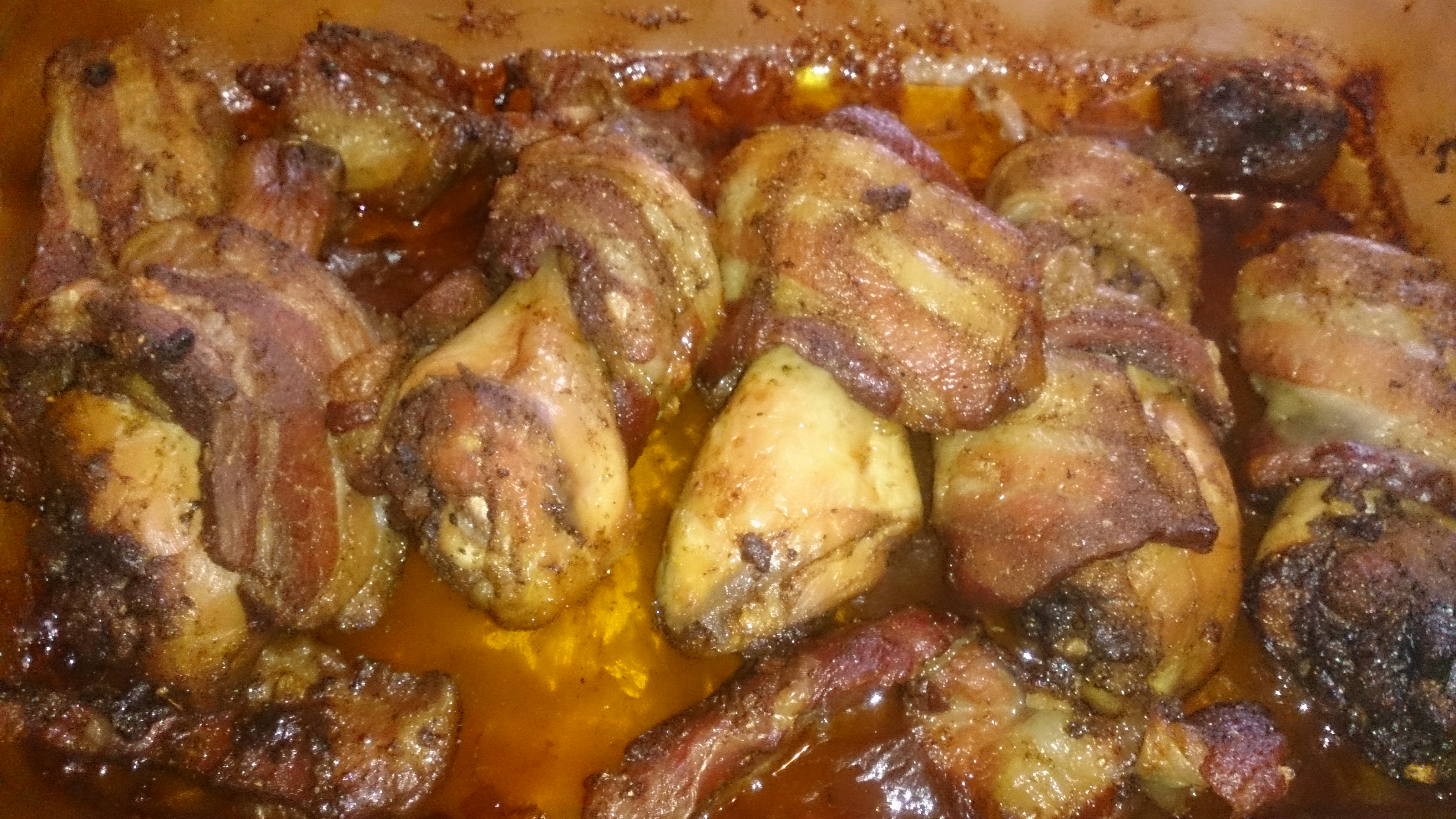 Pulpe de pui invelite in bacon