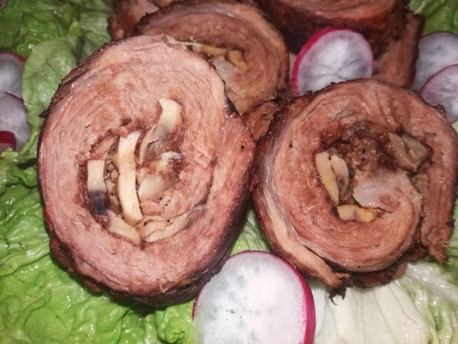 Rulada de porc cu ciuperci