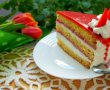 Tort aniversar cu crema de lapte si jeleu de capsuni-27