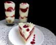 Tort cu crema de lapte condensat si capsuni-5