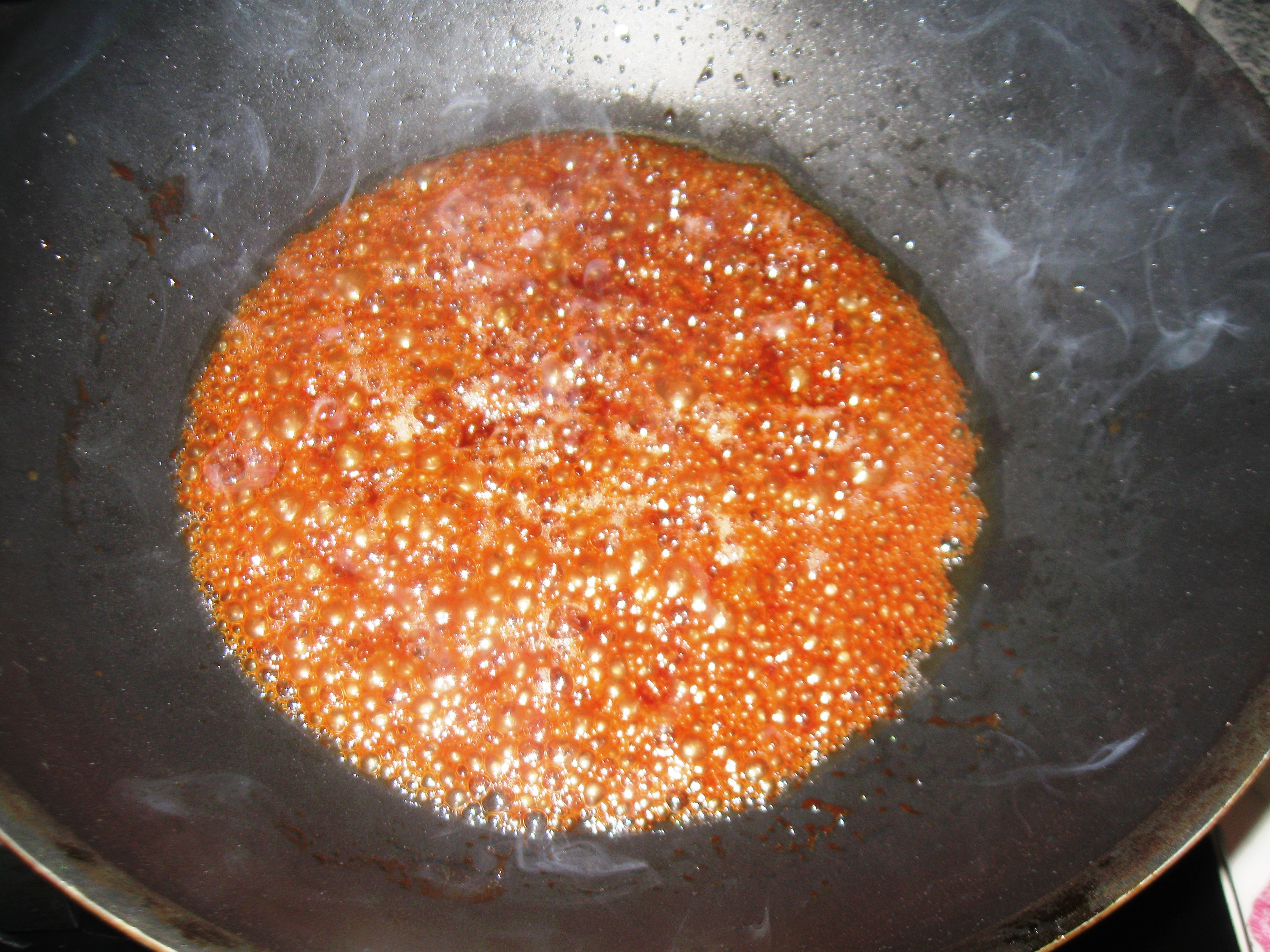 Banane caramelizate cu inghetata de vanilie